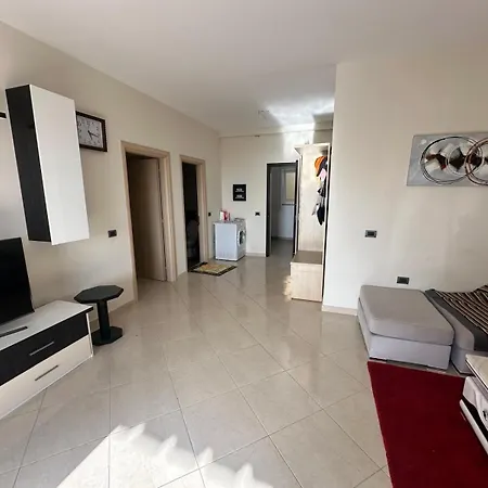 House Golem * Golem (Tirana)
